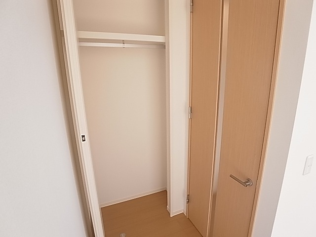 ララ・フォレスト その他3