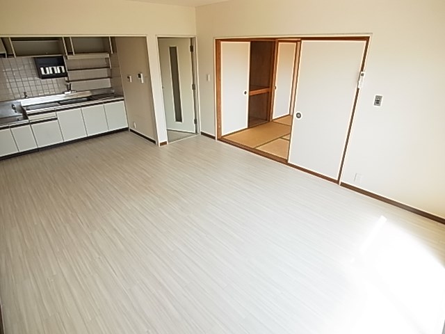 ポルシェ柏 リビング