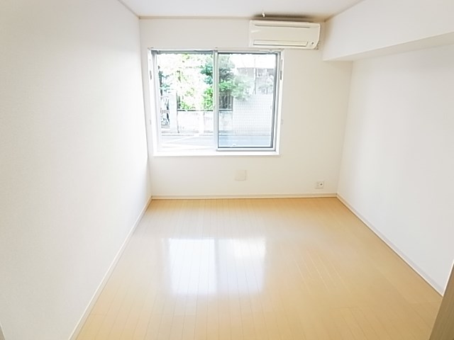 シャンテ大師前 リビング