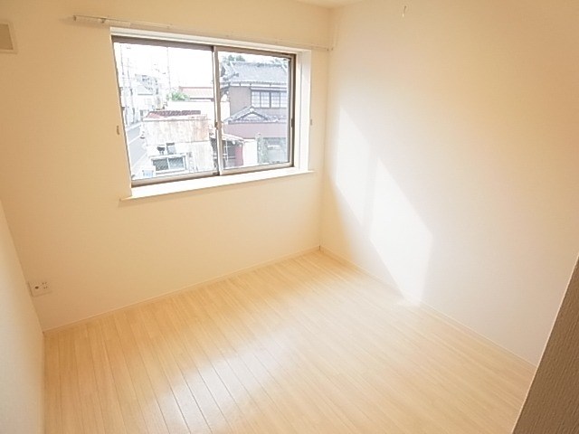 JIRO PERSIMMON　～ジロー・パーシモン～ ベッドルーム