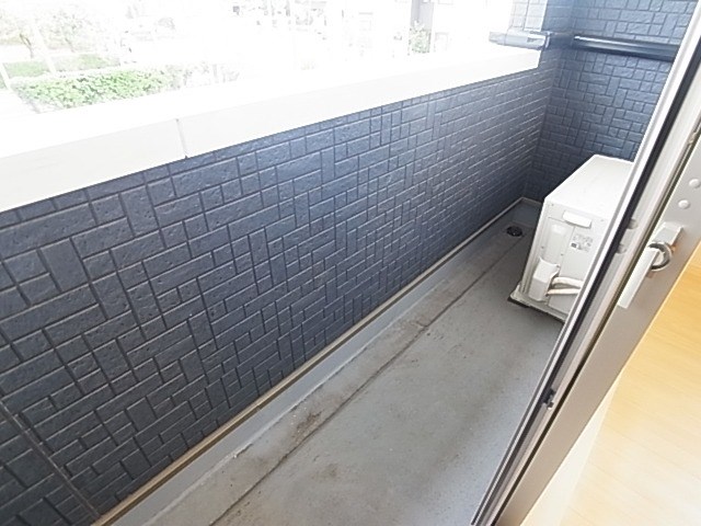 JIRO PERSIMMON　～ジロー・パーシモン～ ベランダ