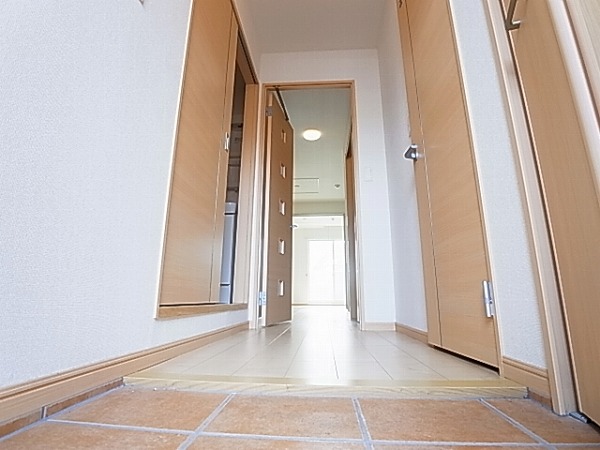 レジデンス　アマーレ 玄関