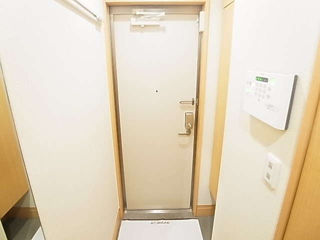 ブルーバード  玄関