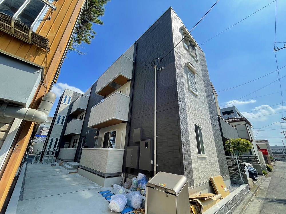 ラリュール谷在家 外観写真