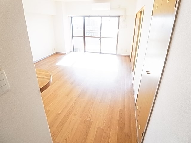 コーポホワイトシティ３番館 その他11