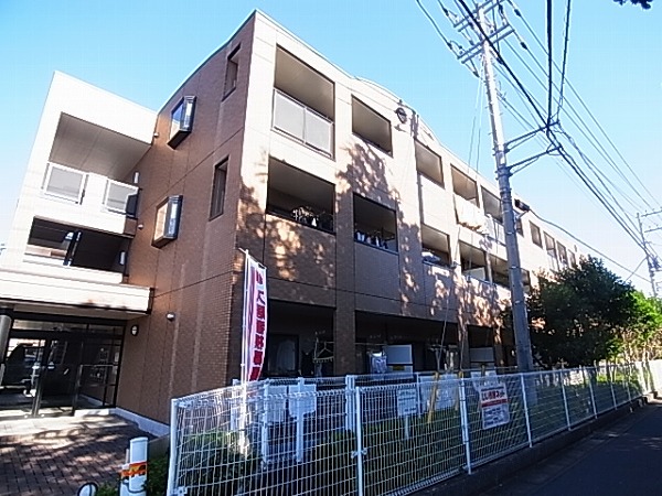 エクセレントハウス 301号室 外観