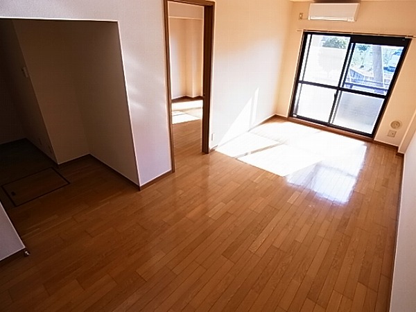 ル・モンテストS  リビング