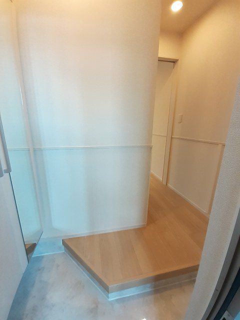 フォール　バレーⅡ 玄関