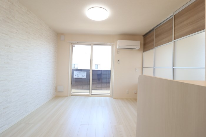 ティアラⅢ ベッドルーム