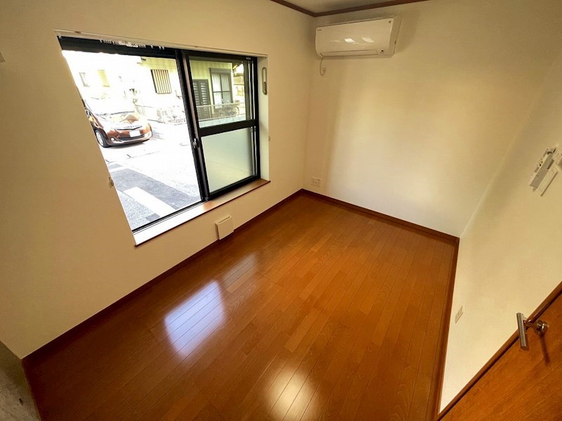 シャンテ綾瀬 リビング