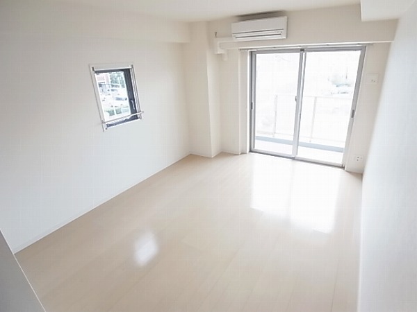 おおたかの森グラナリー リビング