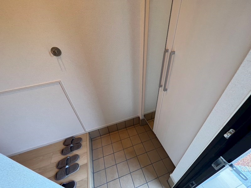 コンフォール 玄関