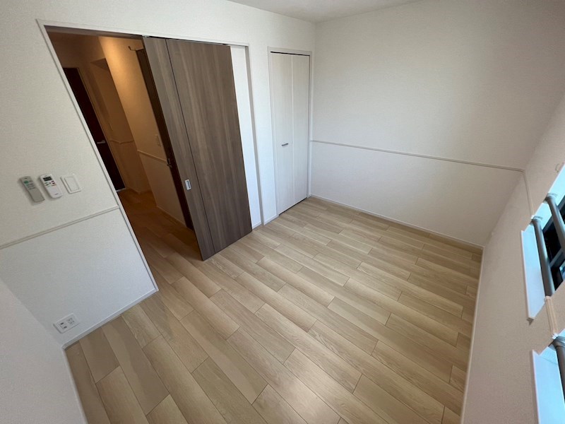 コンフォール ベッドルーム