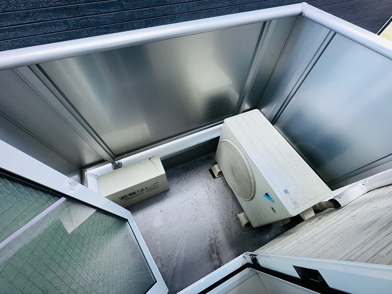 Amitie Ojikamiya ベランダ