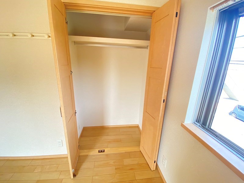 Flat.+ その他3