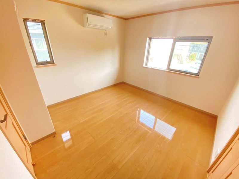 Flat.+ その他20