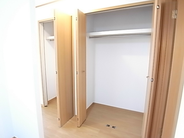 メイ・リリー その他3