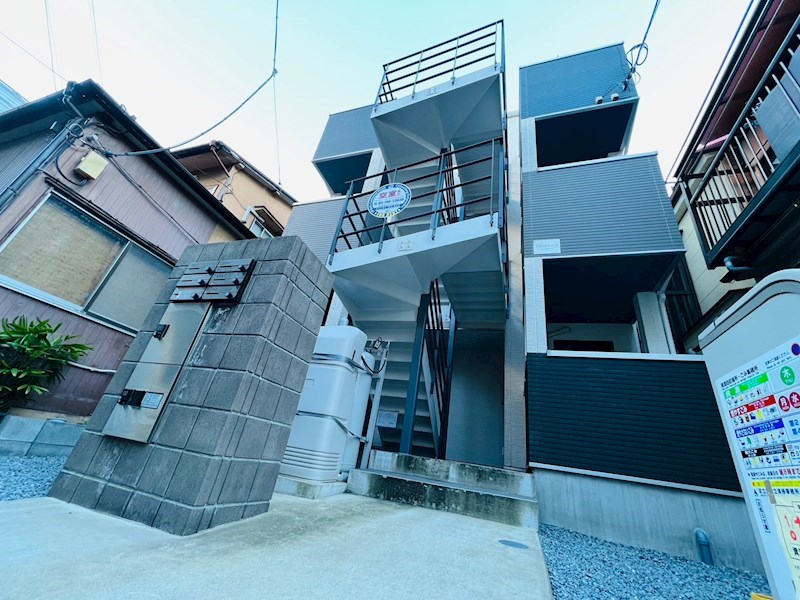 アルビネスコート 外観写真