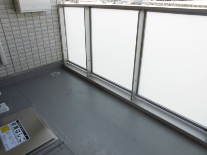アンプルール ベランダ