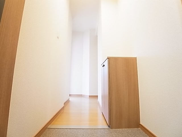 クレアールミタ 玄関