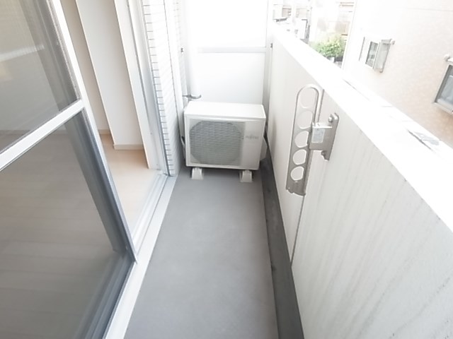 ライジングプレイス西新井 ベランダ