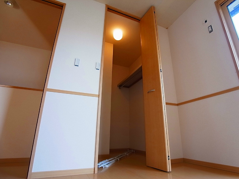 ティモーネ その他8