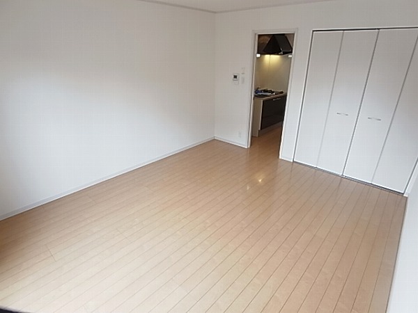 ワイズコート リビング