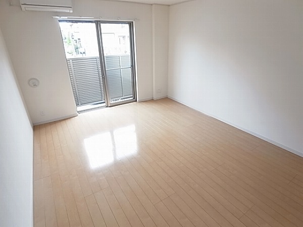 ワイズコート ベッドルーム