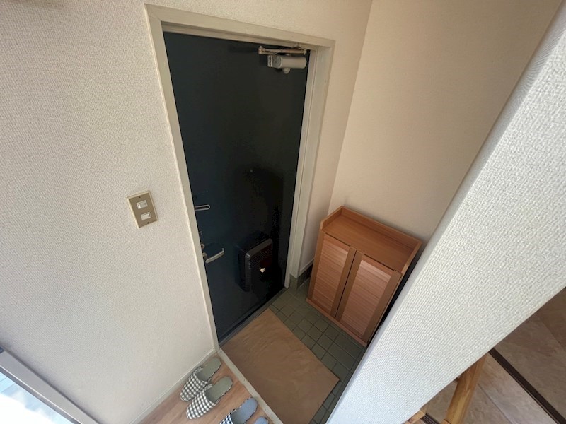 ルーミー北柏2号館  玄関