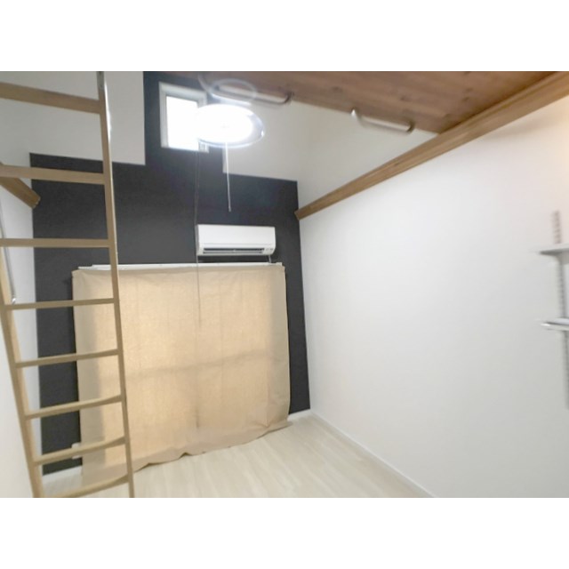 サンライズＢ ベッドルーム