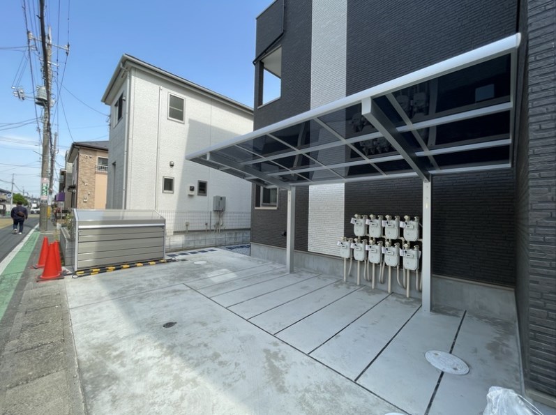 レア松戸 駐車場