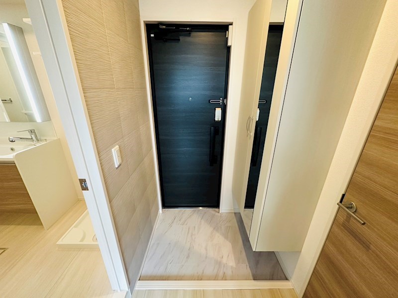 セレスティア南花畑 玄関