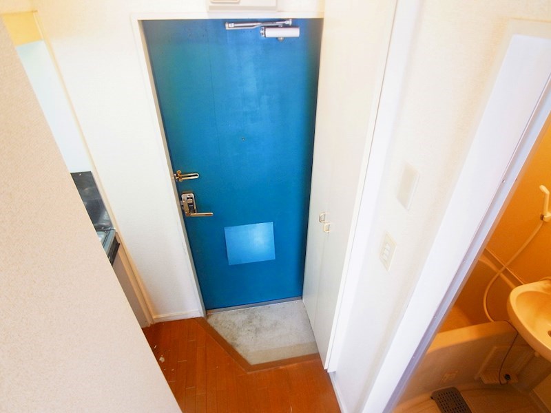 北小金第15レジデンス 玄関