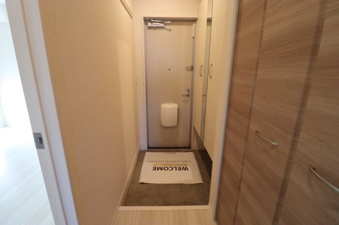 プランドールD 玄関