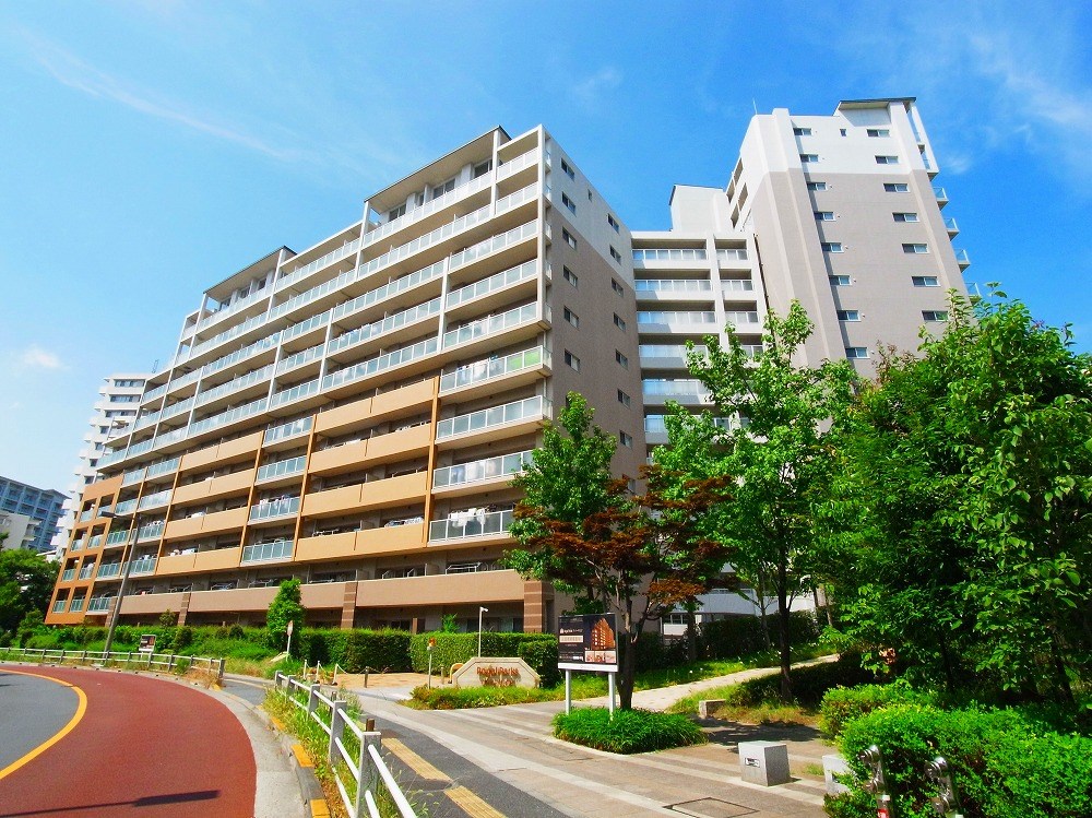 ロイヤルパークスリバーサイド  外観