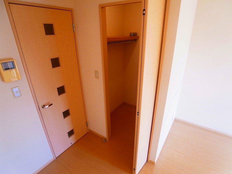 セジュール・ハッセブ その他4