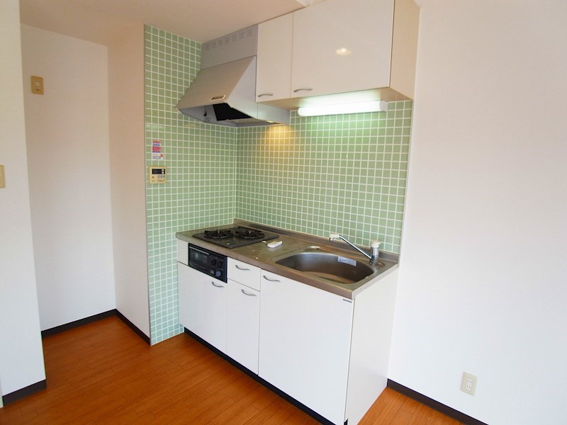 ＲｅｎｏＣｏｕｒｔ　ＩＺＵＭＩ キッチン