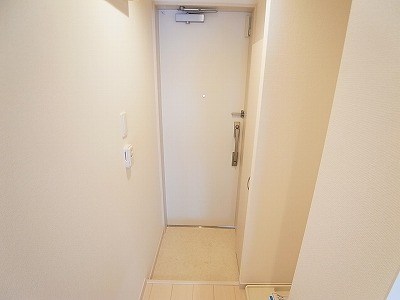 リブリ・ルナ 玄関