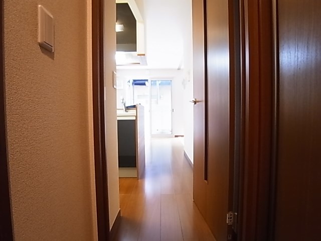 ニュータウン3 玄関