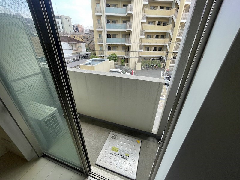 ARTECASA Alivie 綾瀬 ベランダ