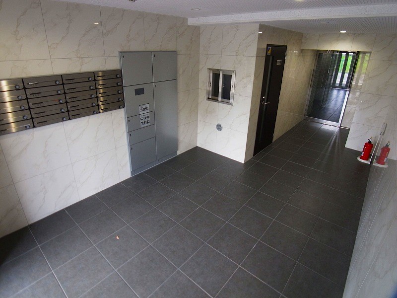 ペアパレス六町1号館 その他外観2