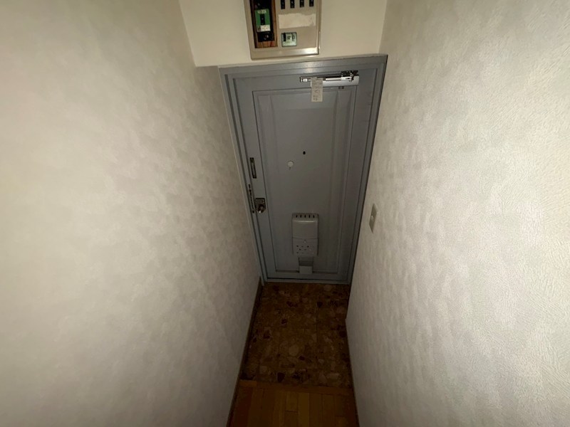 山口マンション 玄関