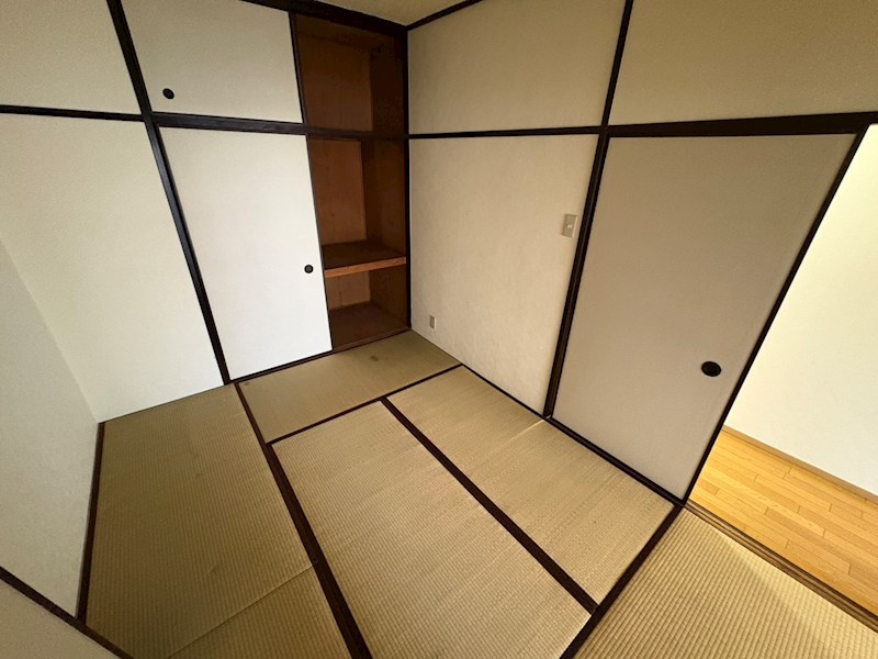 山口マンション ベッドルーム