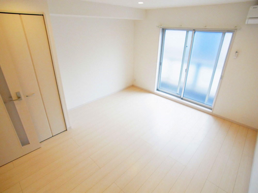 リブリ・セダム その他16