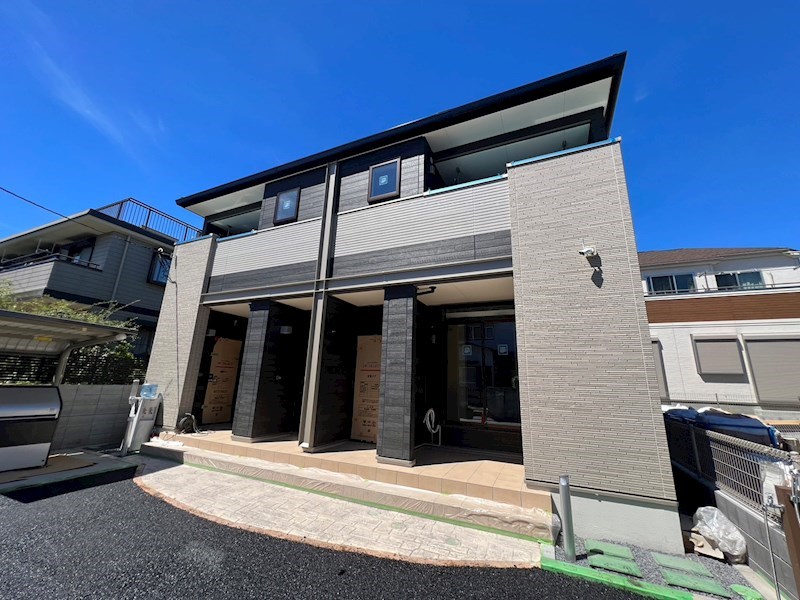 クローバーレジデンス 202号室 外観