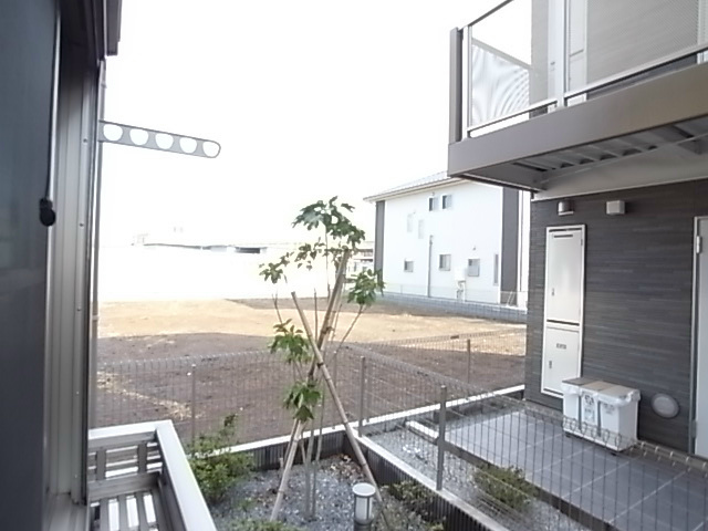 グリチネ八潮３ ベランダ