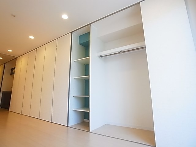 リブリ・ウィステリアガーデン  その他3