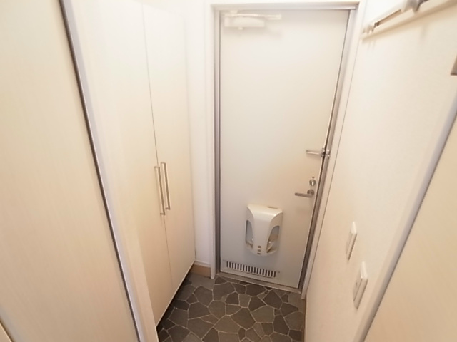 スプリング・Ｓ 玄関