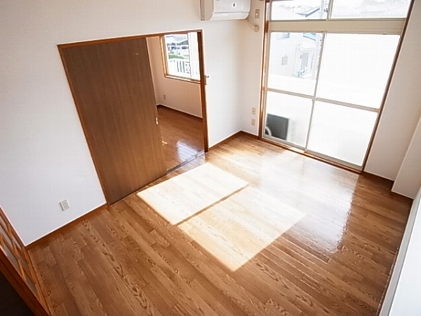 エルディムパークサイド リビング