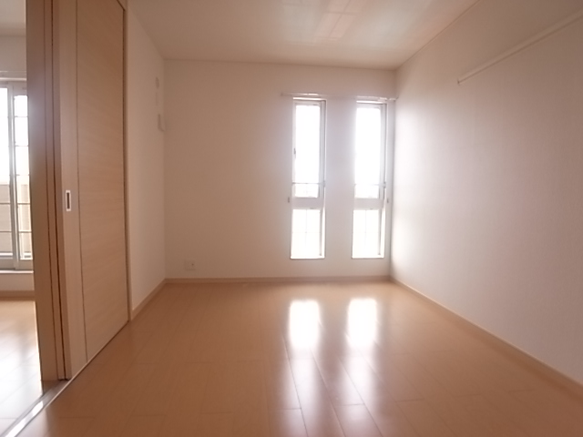 カーサ大井C ベッドルーム